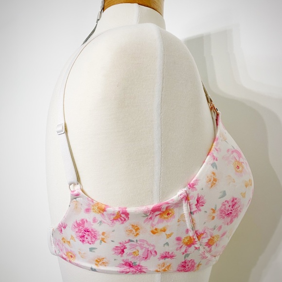 SET of Victoria Secret Padded and Wireless Maternity / Nursing Bras - 34DD - Picture 5 of 16